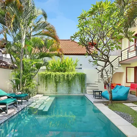 Super Value 4 Bedroom, Walk To Bintang Supermarket Seminyak  Exterior photo