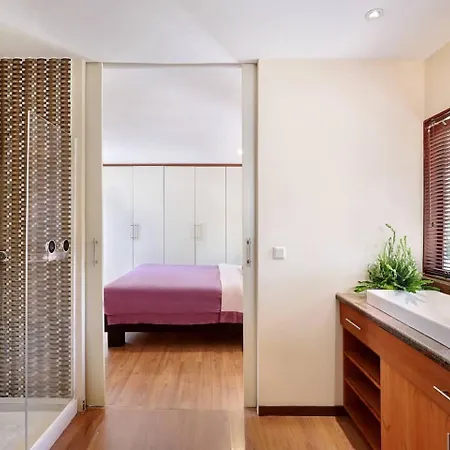 Super Value 4 Bedroom, Walk To Bintang Supermarket Seminyak  Exterior photo